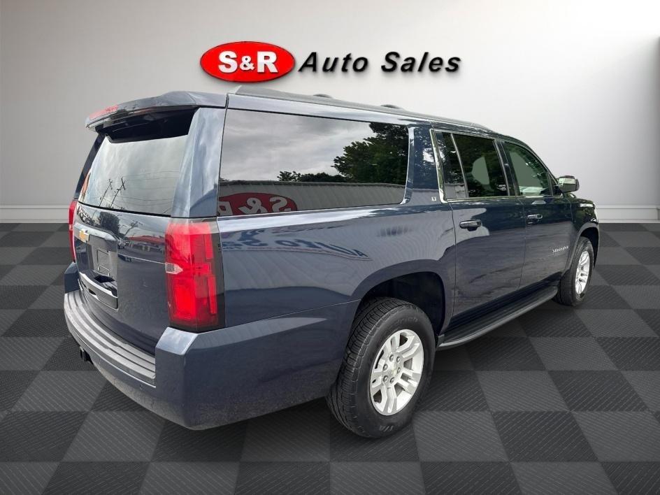 Chevrolet Suburban 2WD 4dr 1500 LT 2018