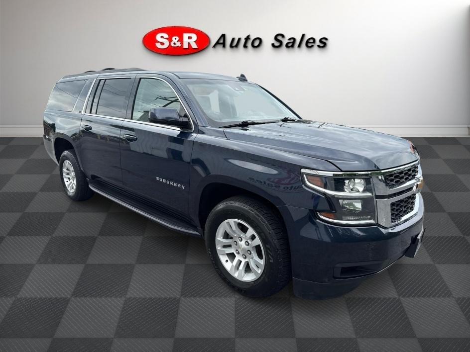 Chevrolet Suburban 2WD 4dr 1500 LT 2018