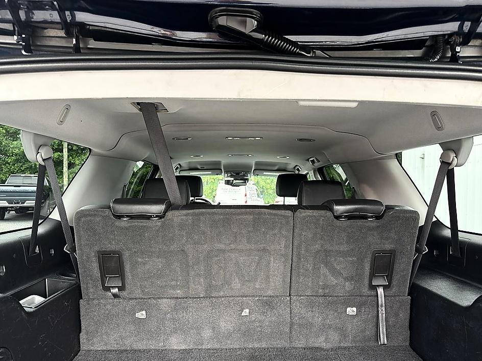 Chevrolet Suburban 2WD 4dr 1500 LT 2018