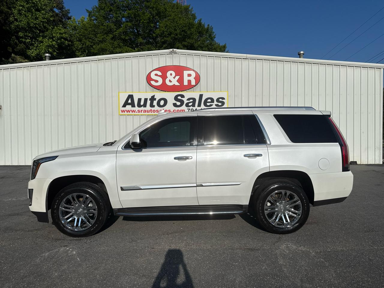 2017 Cadillac Escalade 2WD 4dr