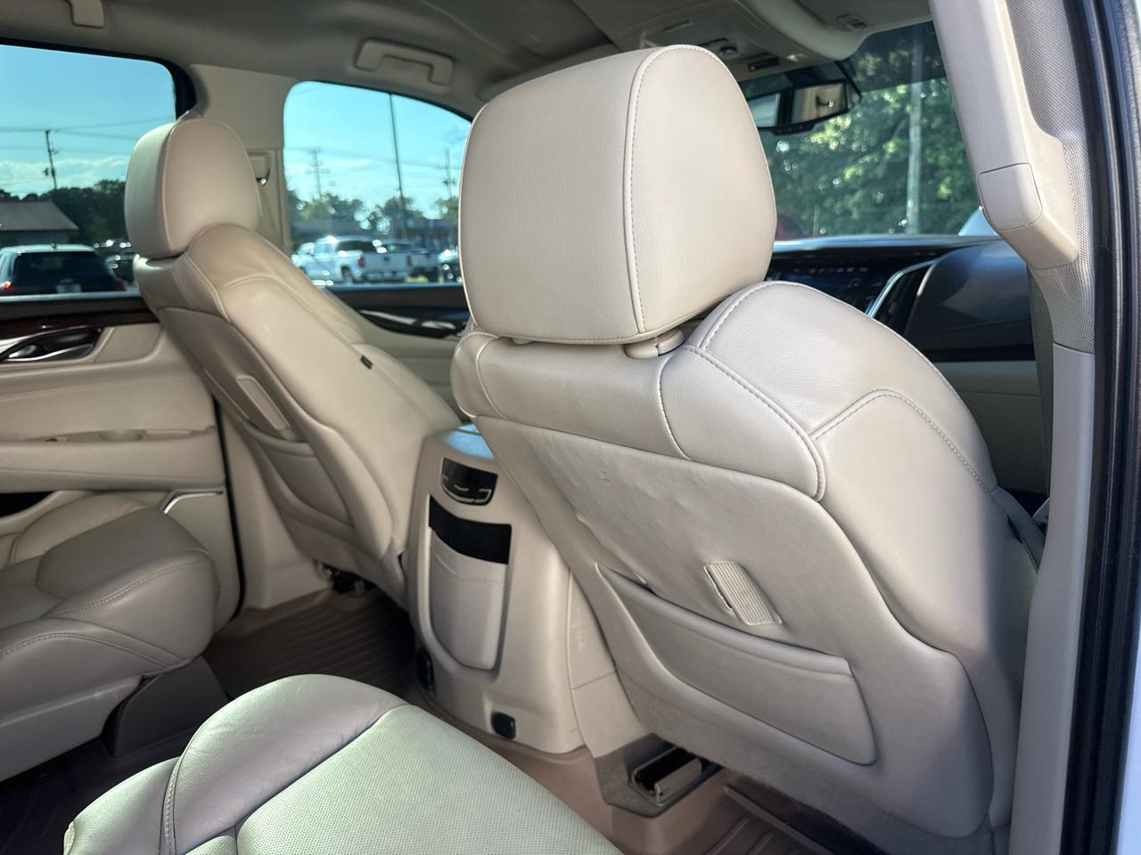 Cadillac Escalade 2WD 4dr 2017
