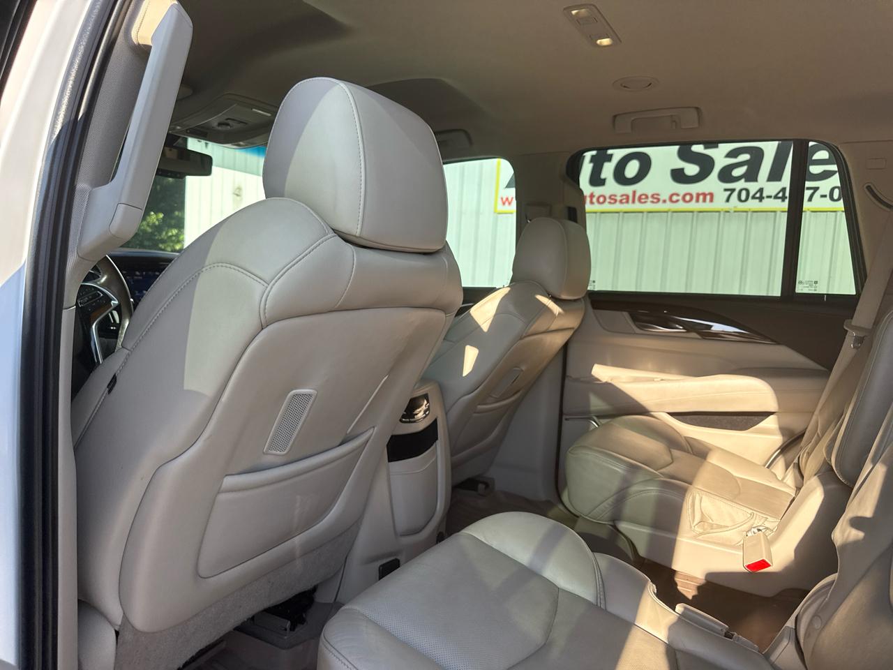 Cadillac Escalade 2WD 4dr 2017