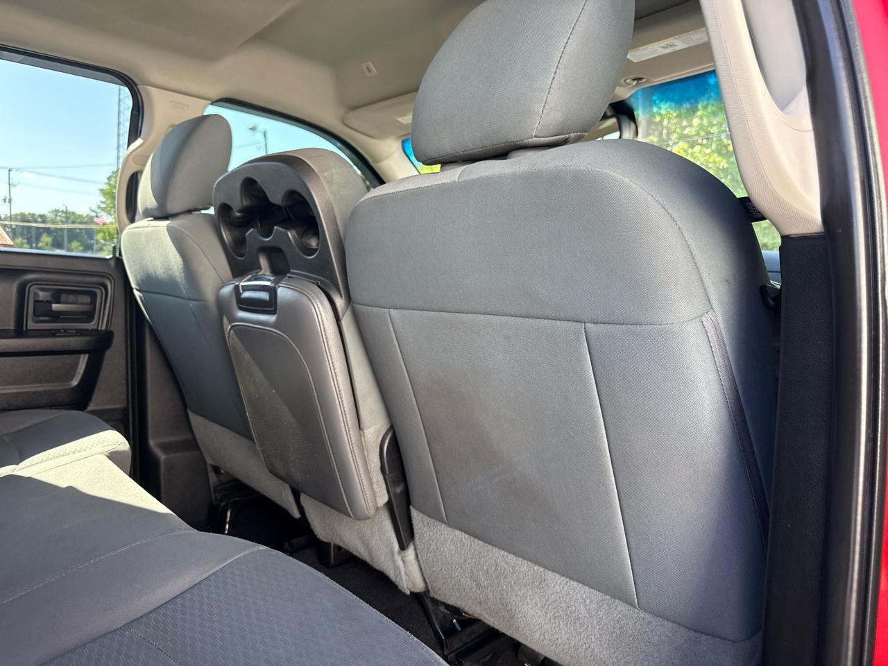 RAM 1500 Classic Express 4x4 Quad Cab 6'4" Box 2019