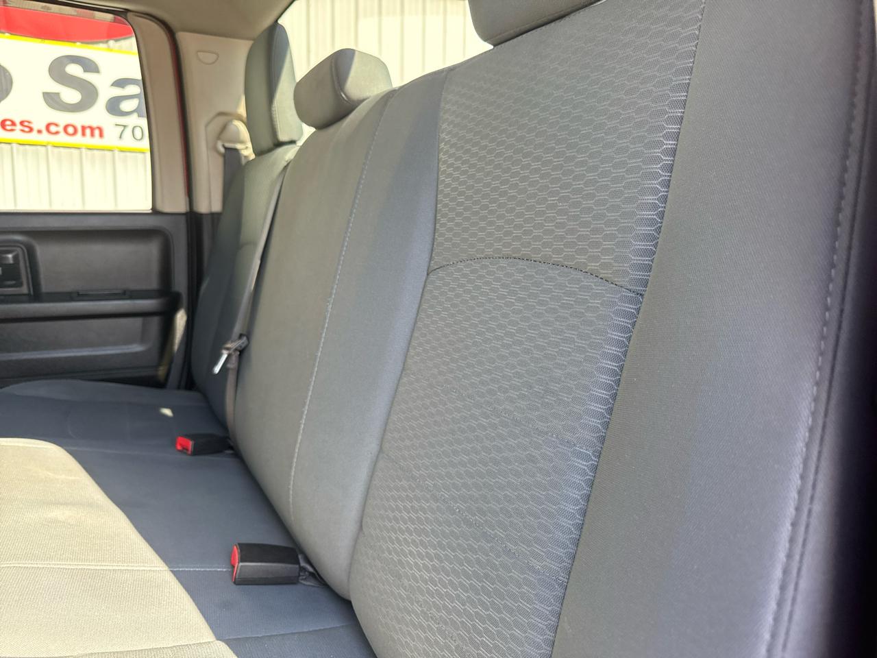 RAM 1500 Classic Express 4x4 Quad Cab 6'4" Box 2019
