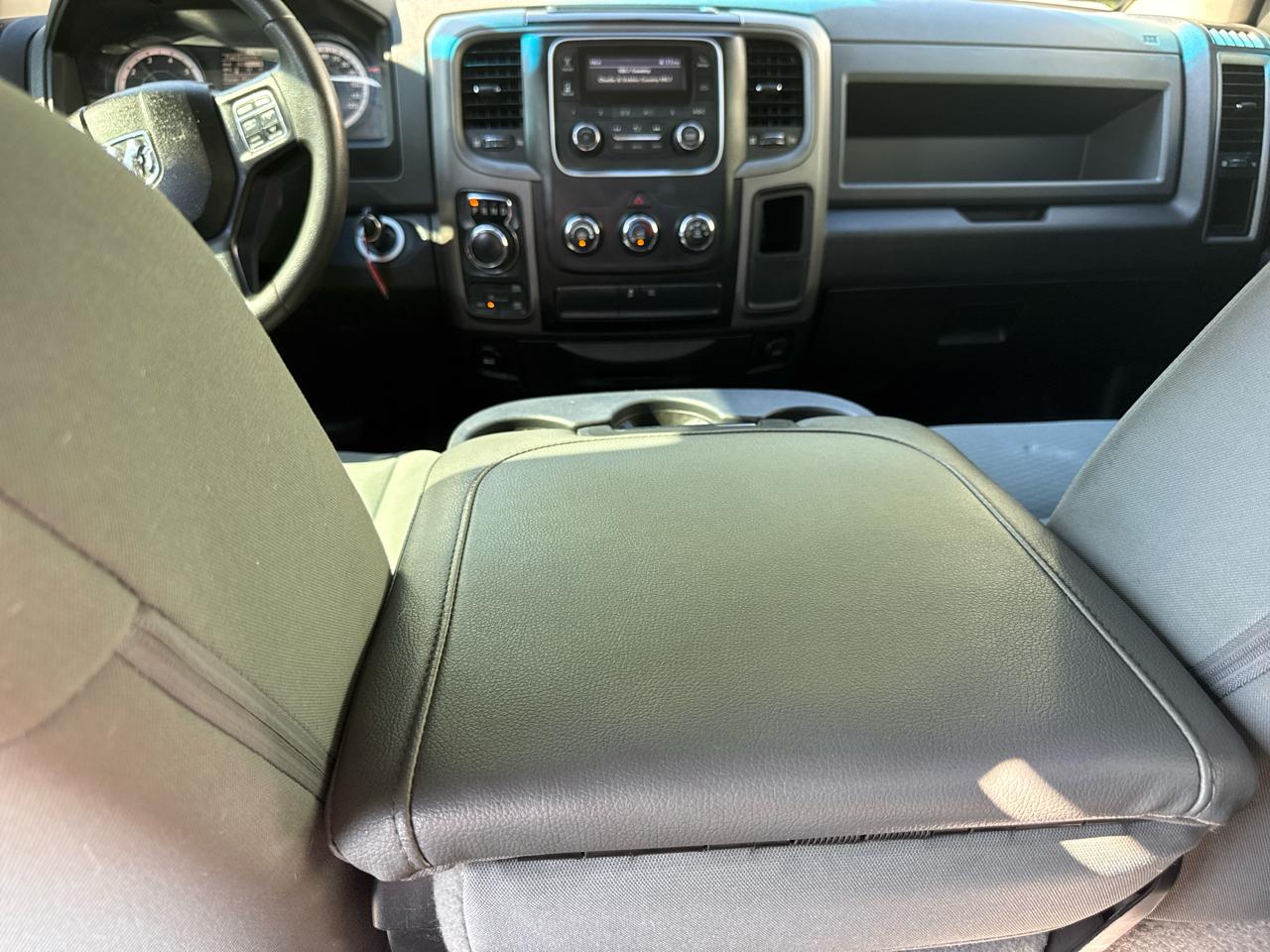RAM 1500 Classic Express 4x4 Quad Cab 6'4" Box 2019