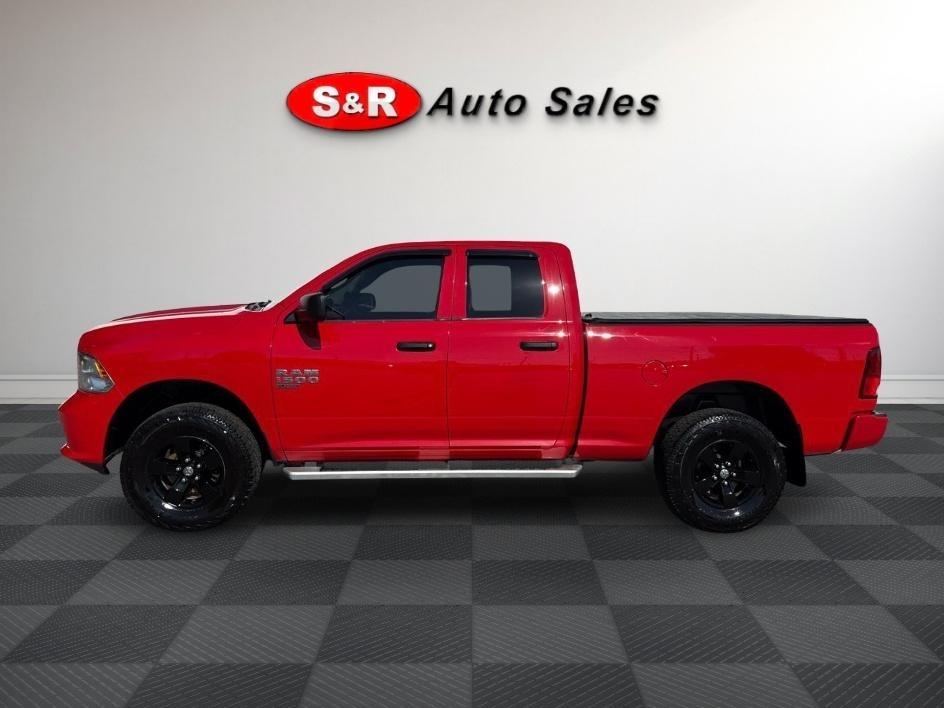 2019 RAM 1500 Classic Express 4x4 Quad Cab 6'4" Box