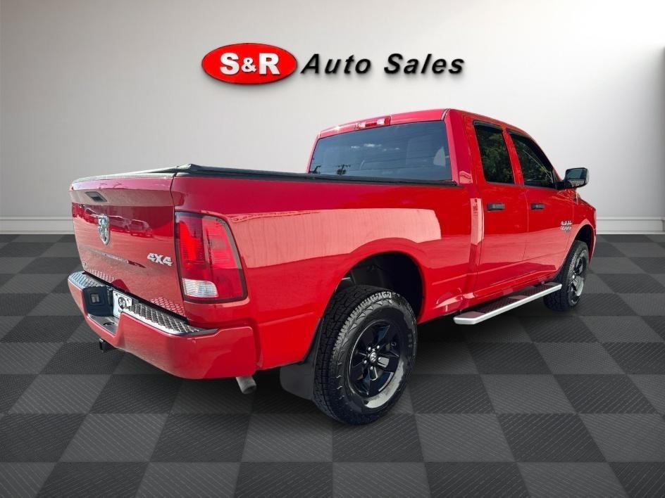 RAM 1500 Classic Express 4x4 Quad Cab 6'4" Box 2019