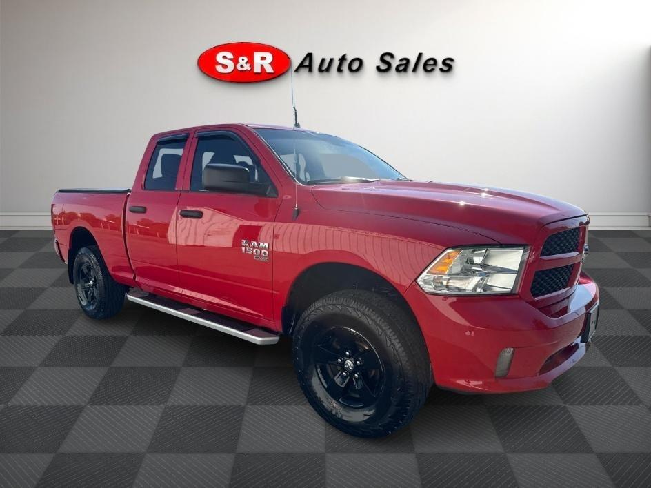 RAM 1500 Classic Express 4x4 Quad Cab 6'4" Box 2019