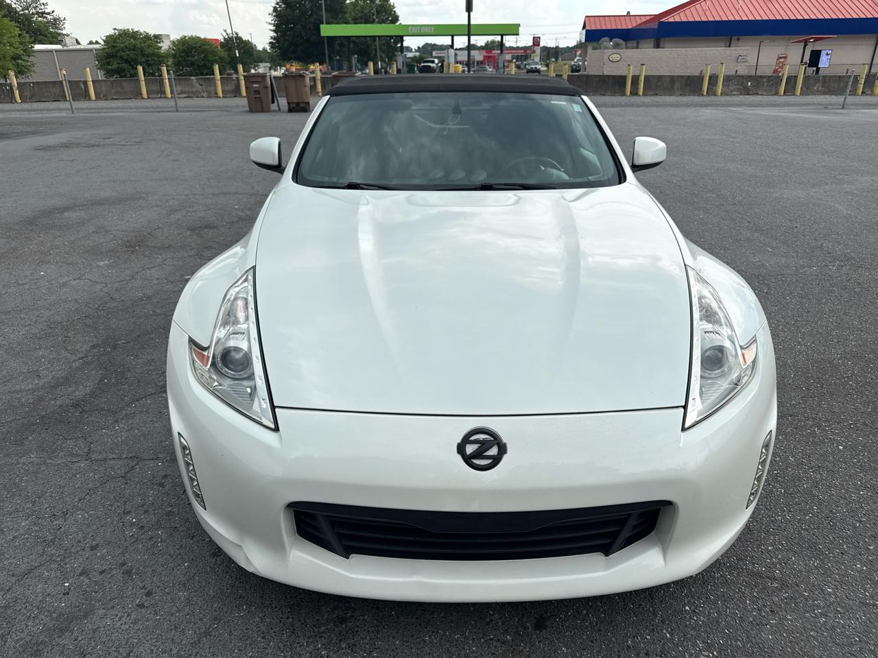 Nissan 370Z 2dr Roadster Auto 2014