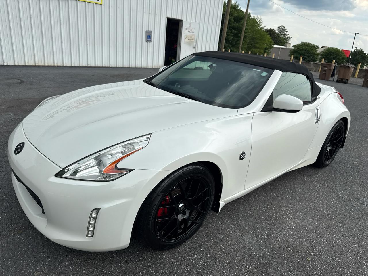 Nissan 370Z 2dr Roadster Auto 2014