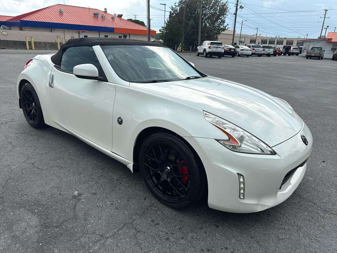 Nissan 370Z 2dr Roadster Auto 2014