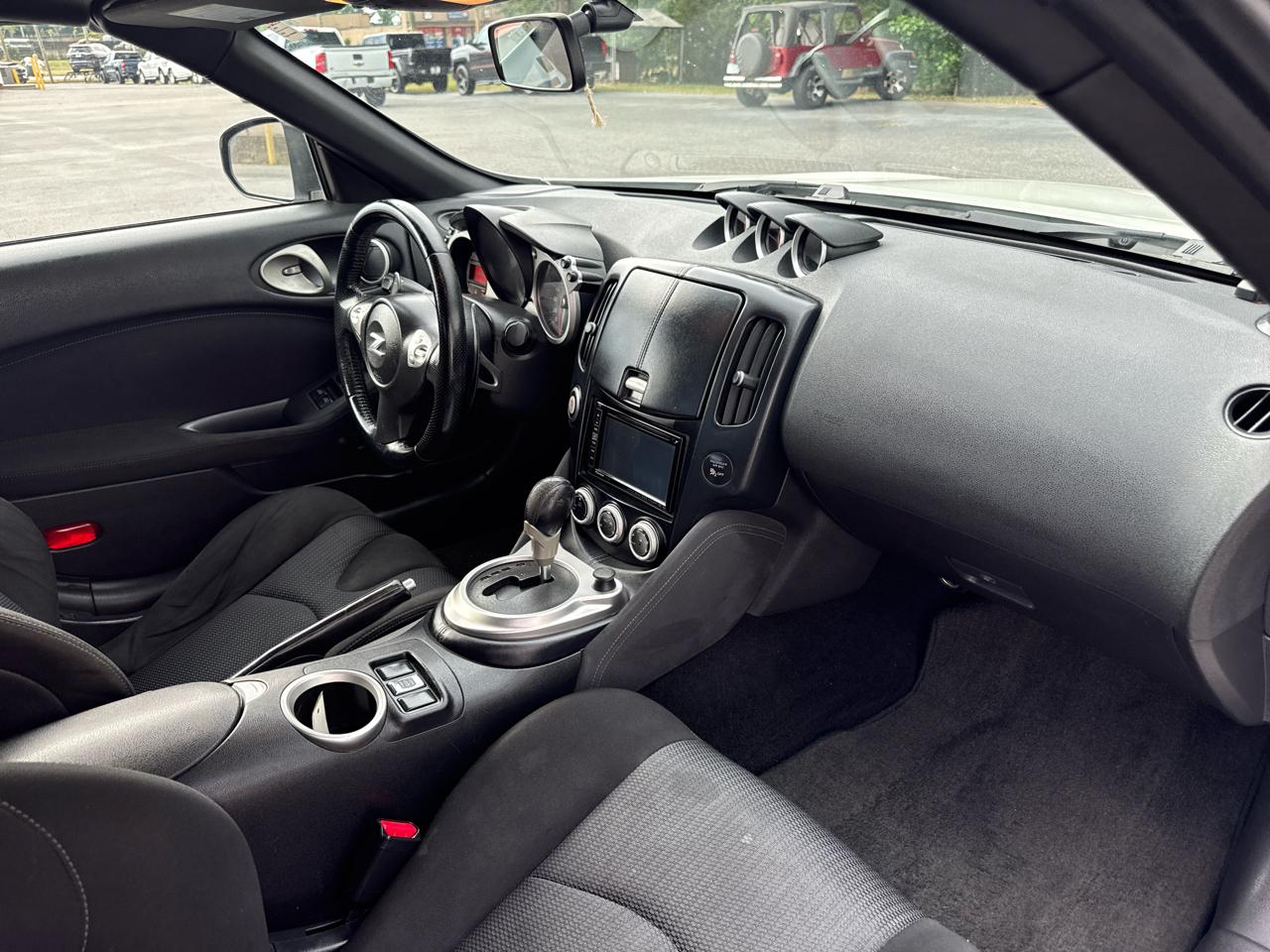 Nissan 370Z 2dr Roadster Auto 2014