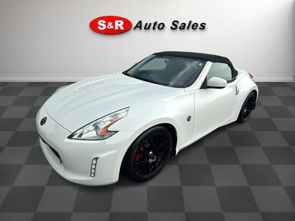 Nissan 370Z 2dr Roadster Auto 2014