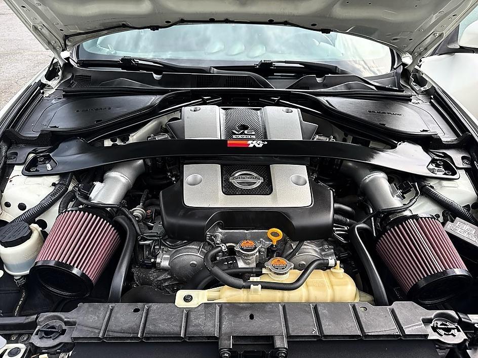 Nissan 370Z 2dr Roadster Auto 2014