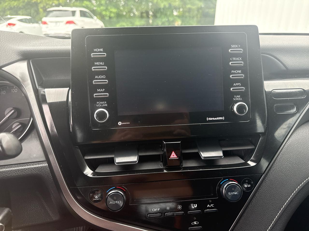 Toyota Camry Hybrid SE Nightshade CVT (Natl) 2023