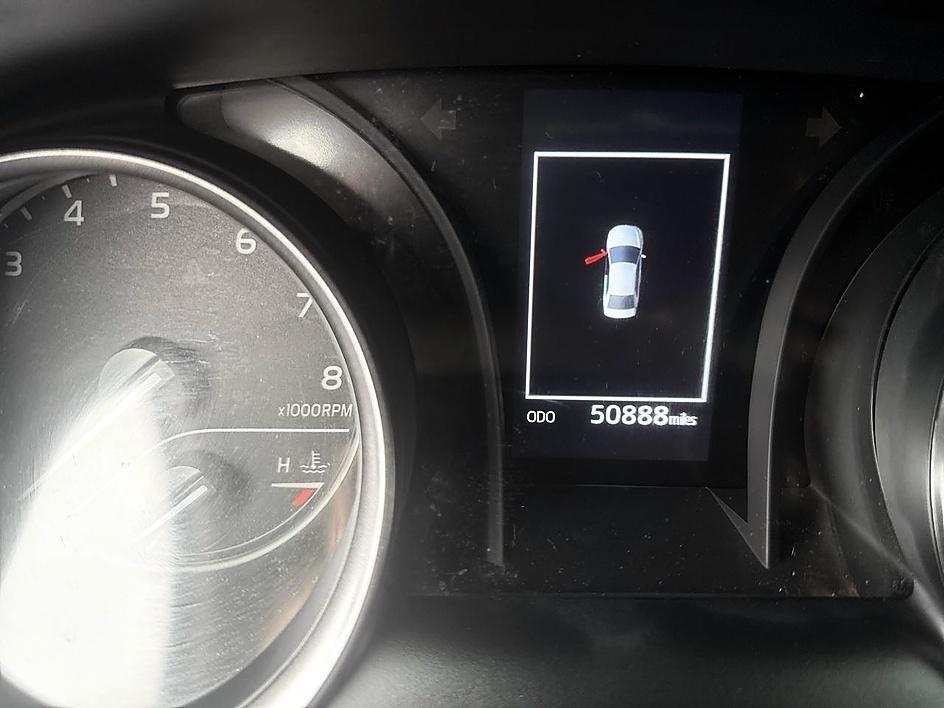 Toyota Camry Hybrid SE Nightshade CVT (Natl) 2023