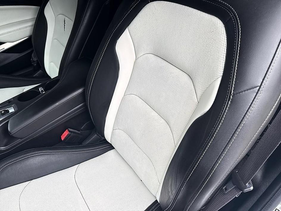 Chevrolet Camaro 2dr Conv 2LT 2017
