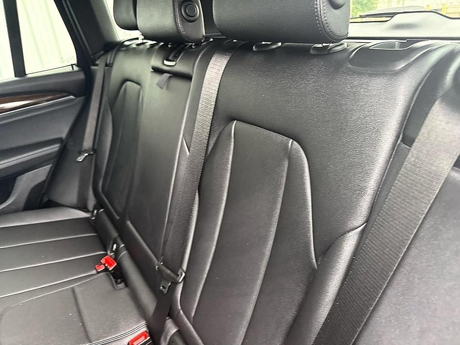 BMW X3 xDrive30i Sports Activity Vehicle 2021