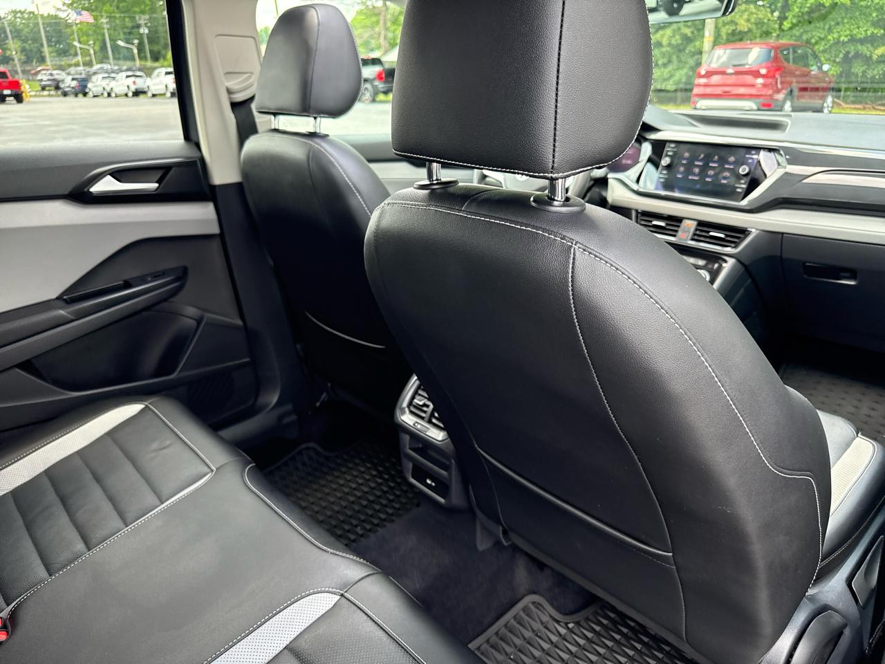 Volkswagen Taos SEL 4MOTION 2022