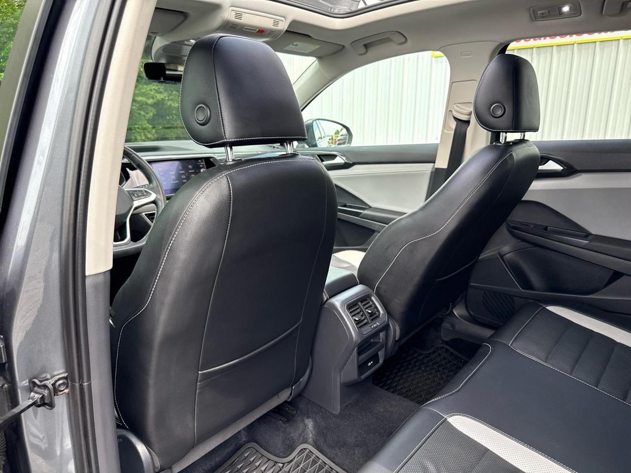 Volkswagen Taos SEL 4MOTION 2022