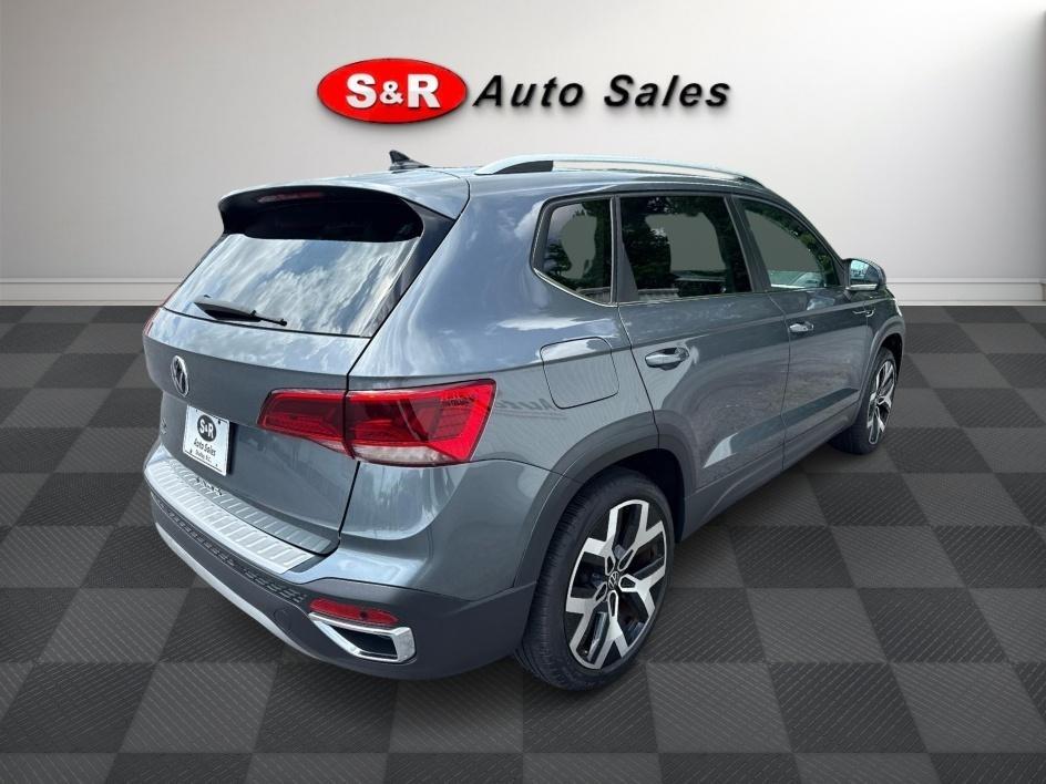 Volkswagen Taos SEL 4MOTION 2022