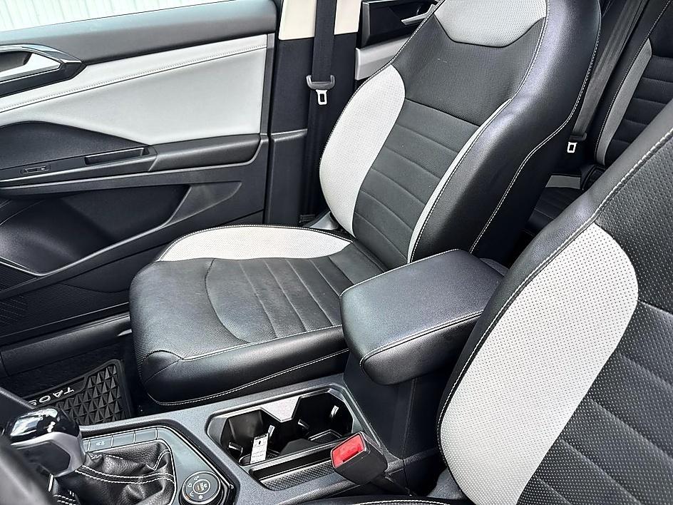 Volkswagen Taos SEL 4MOTION 2022