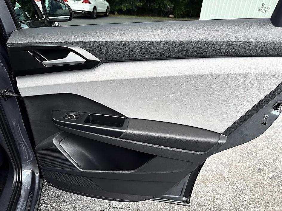 Volkswagen Taos SEL 4MOTION 2022