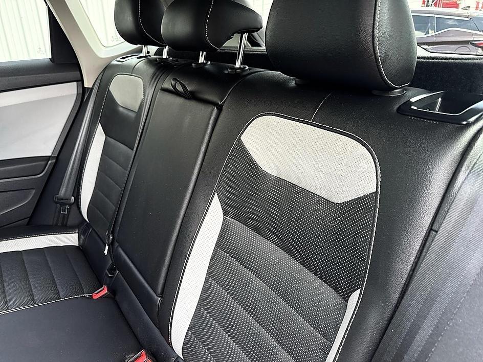 Volkswagen Taos SEL 4MOTION 2022