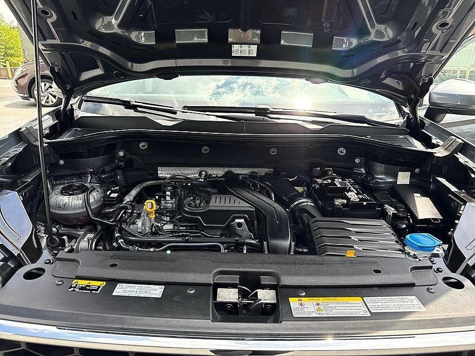 Volkswagen Taos SEL 4MOTION 2022