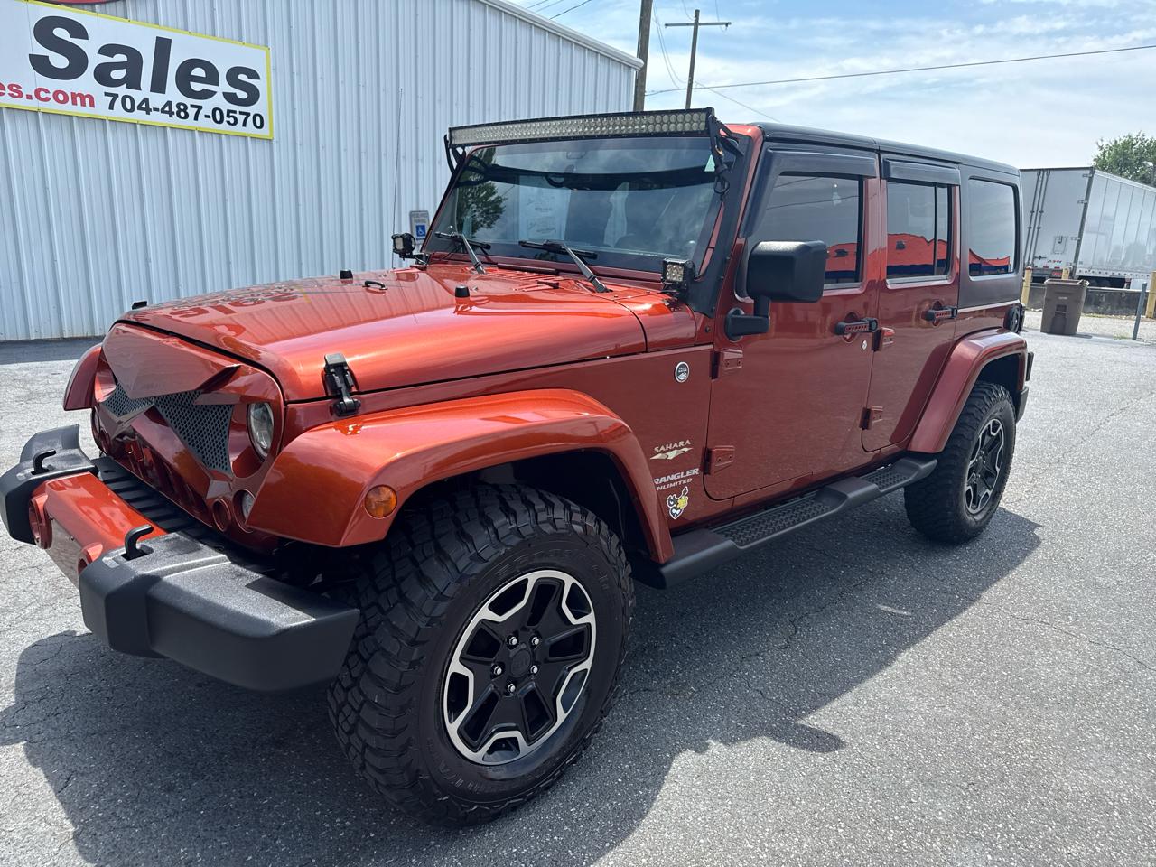 Jeep Wrangler Unlimited 4WD 4dr Sahara 2014