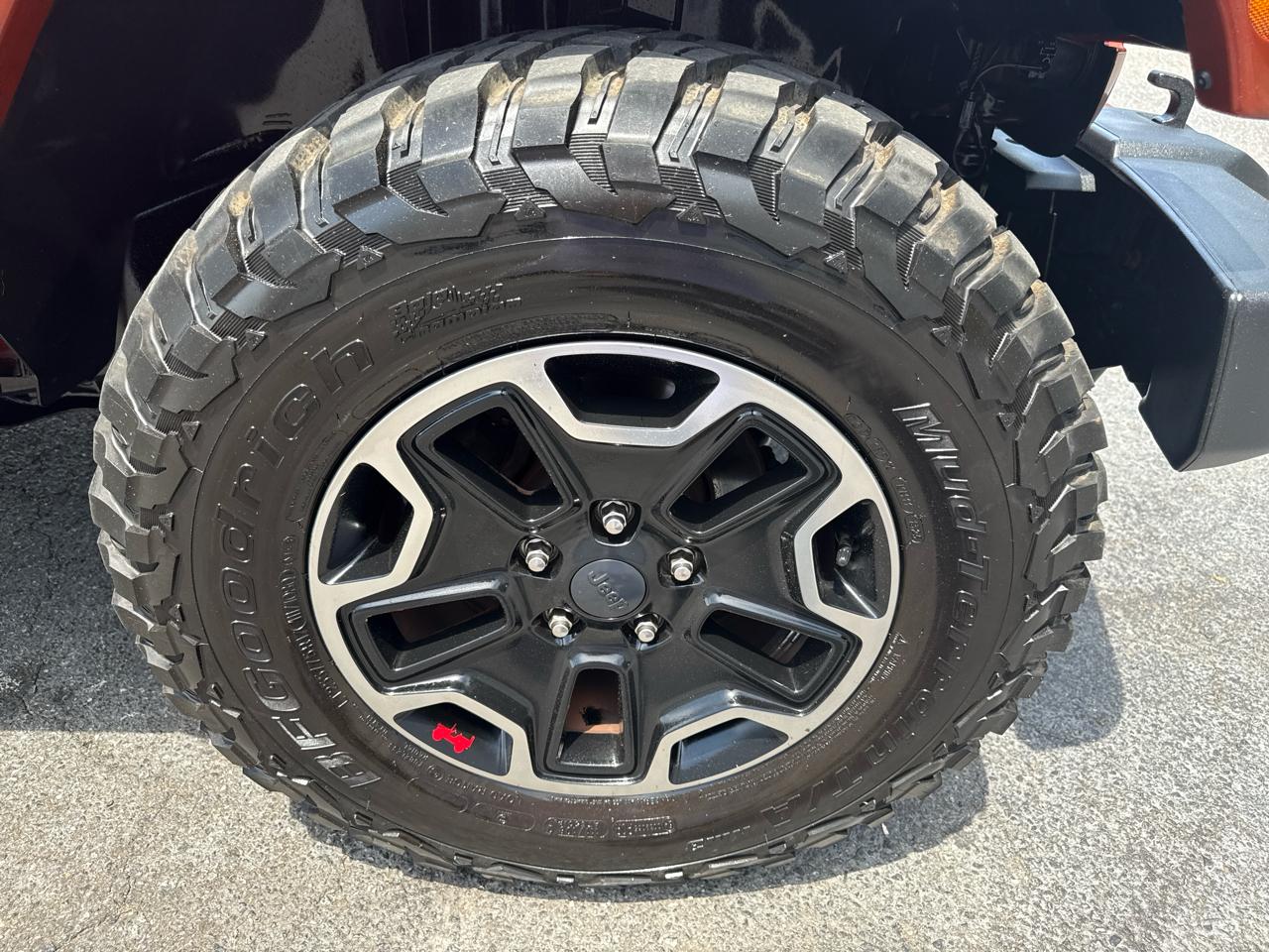 Jeep Wrangler Unlimited 4WD 4dr Sahara 2014