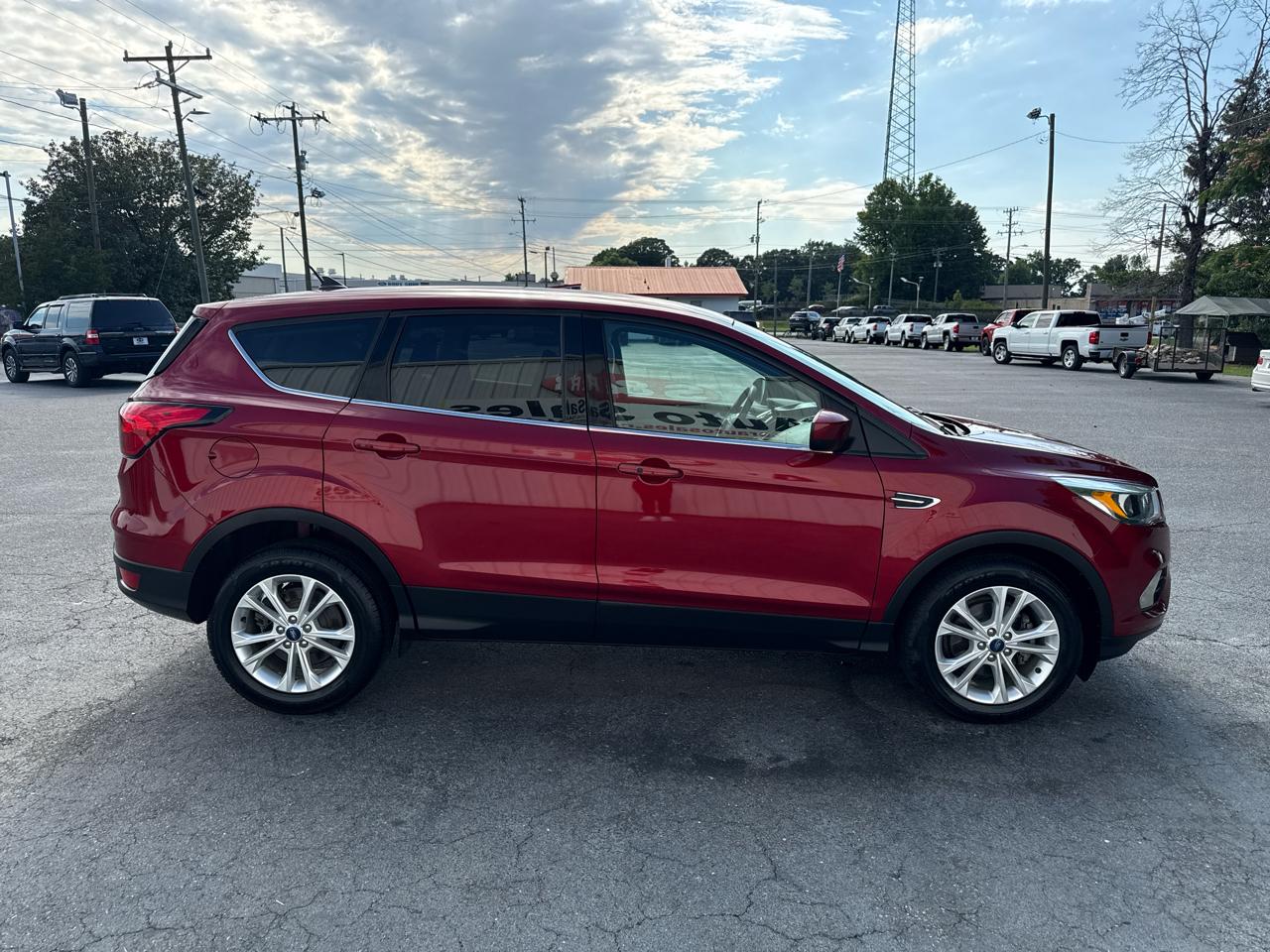 Ford Escape SE FWD 2019