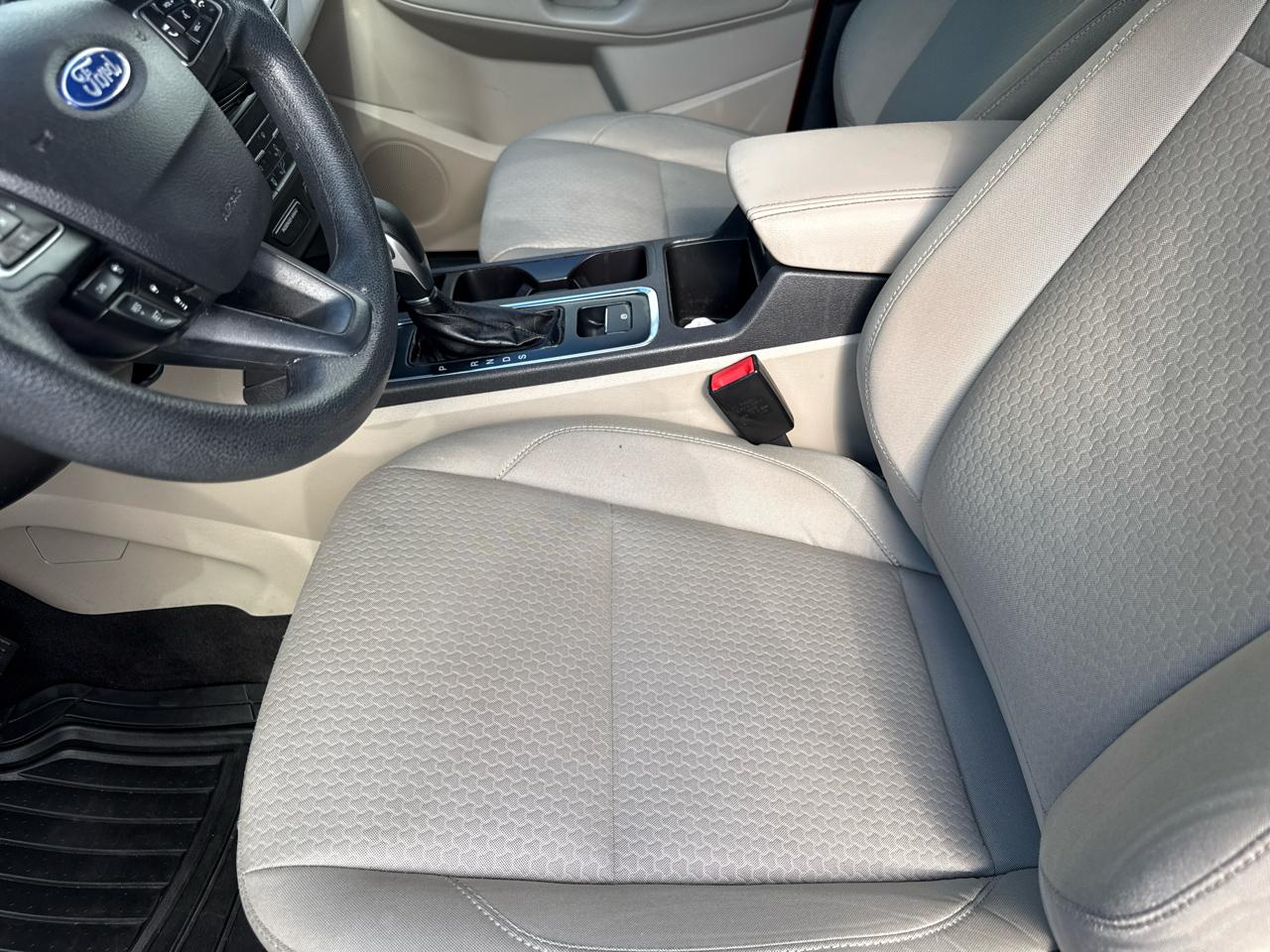 Ford Escape SE FWD 2019