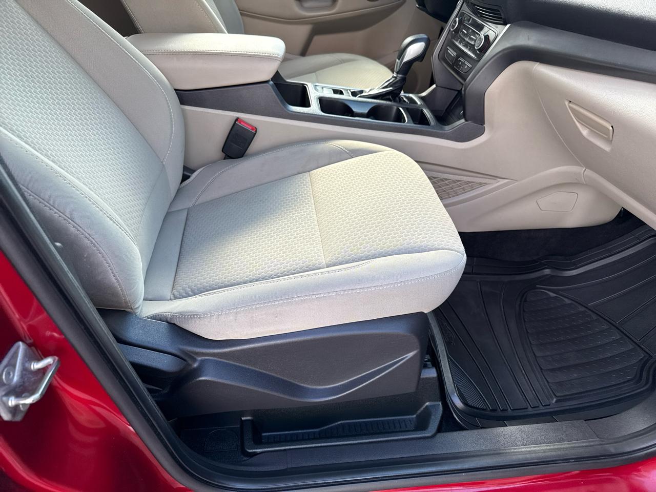 Ford Escape SE FWD 2019