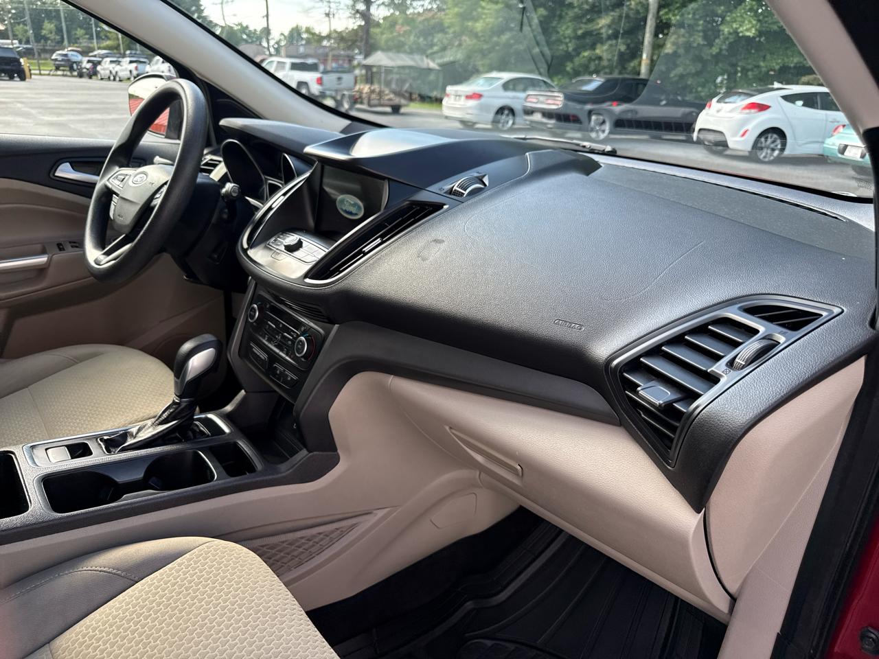 Ford Escape SE FWD 2019