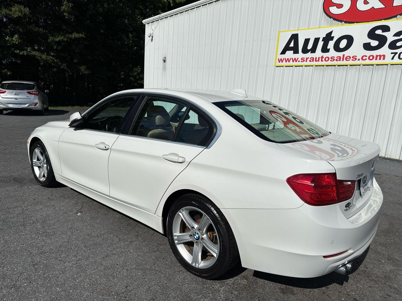 BMW 3 Series 4dr Sdn 328i xDrive AWD SULEV South Africa 2015