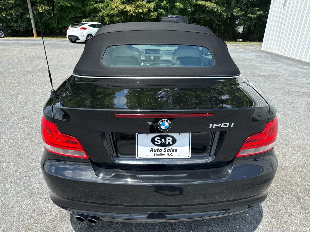 BMW 1 Series 2dr Conv 128i SULEV 2013