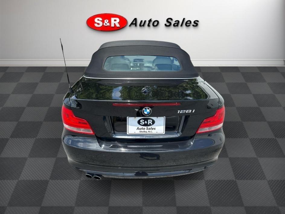 BMW 1 Series 2dr Conv 128i SULEV 2013
