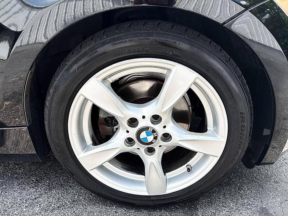 BMW 1 Series 2dr Conv 128i SULEV 2013