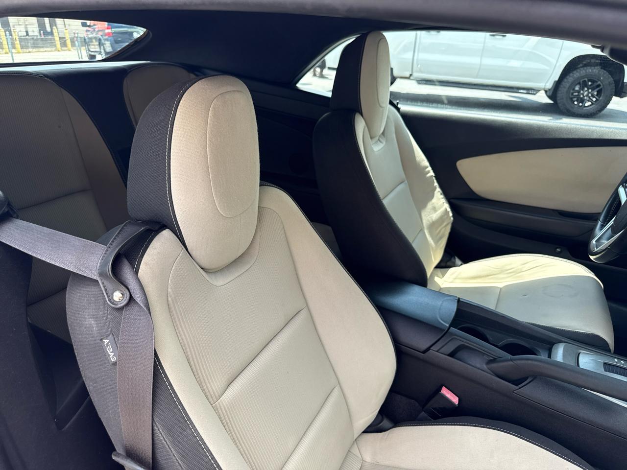 Chevrolet Camaro 2dr Conv LT w/1LT 2015