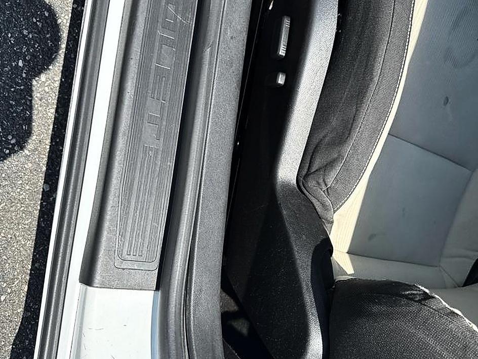 Chevrolet Camaro 2dr Conv LT w/1LT 2015