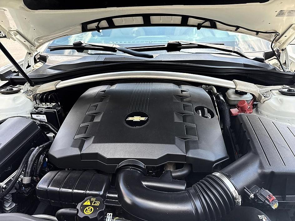 Chevrolet Camaro 2dr Conv LT w/1LT 2015