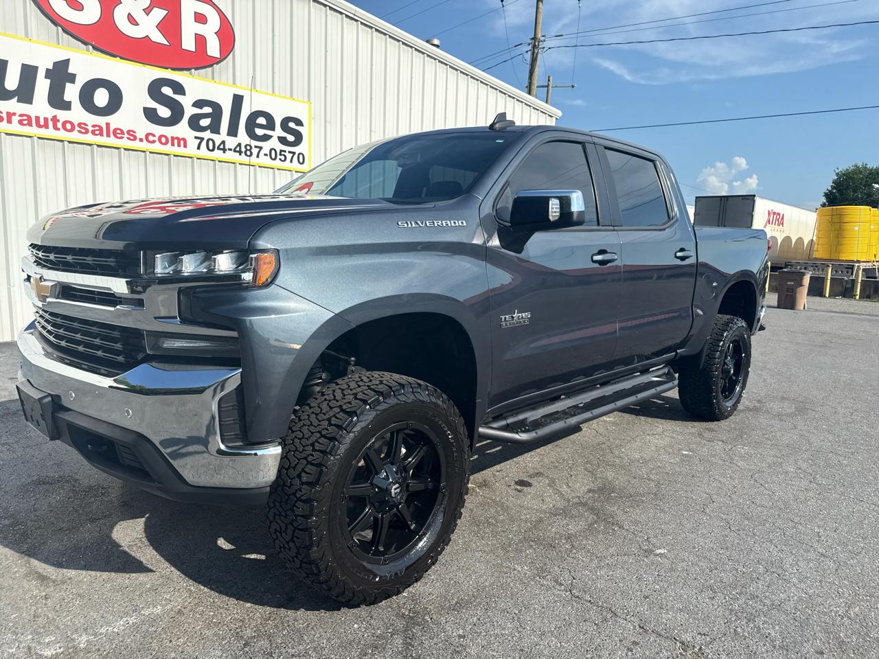 Chevrolet Silverado 1500 2WD Crew Cab 147" LT 2020