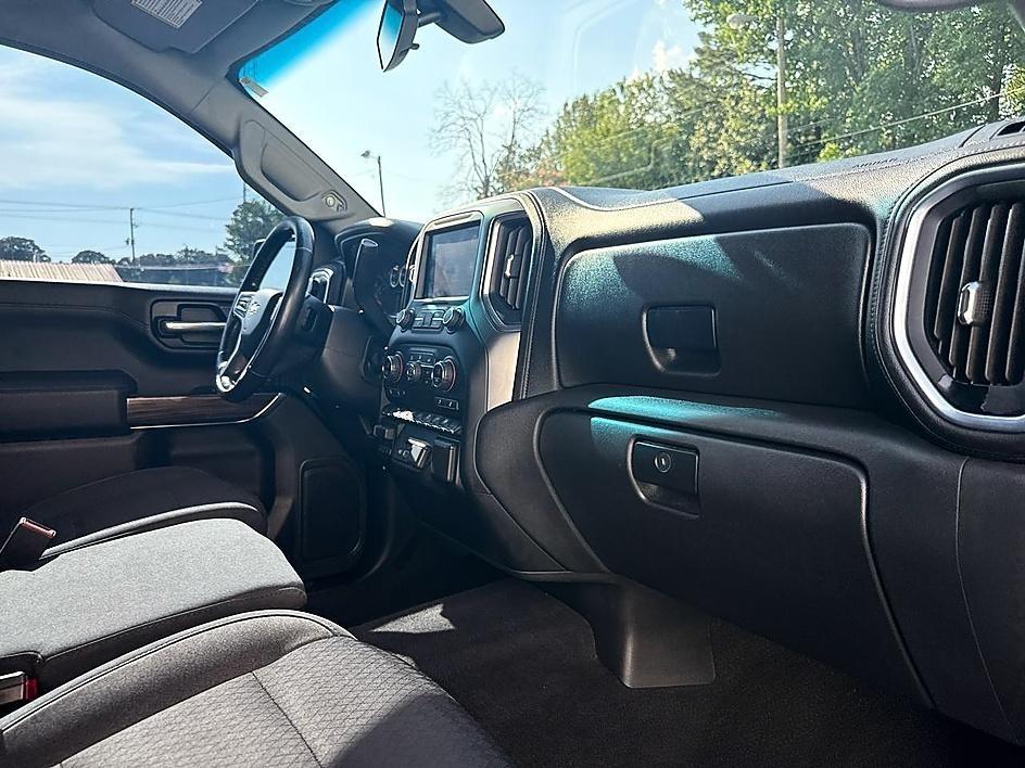 Chevrolet Silverado 1500 2WD Crew Cab 147" LT 2020