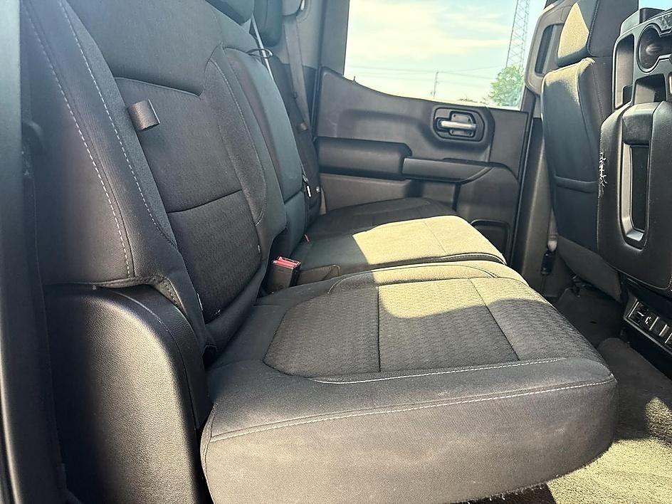 Chevrolet Silverado 1500 2WD Crew Cab 147" LT 2020