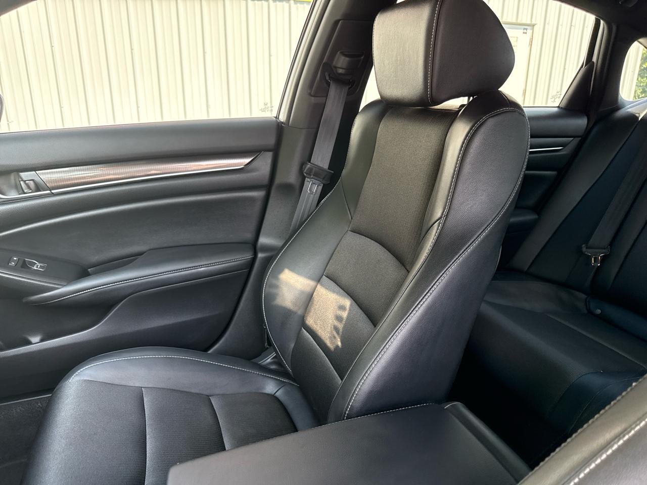 Honda Accord Sedan Sport 2.0T Auto 2021