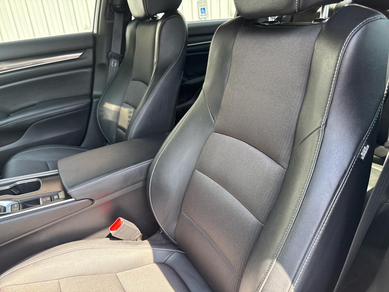 Honda Accord Sedan Sport 2.0T Auto 2021