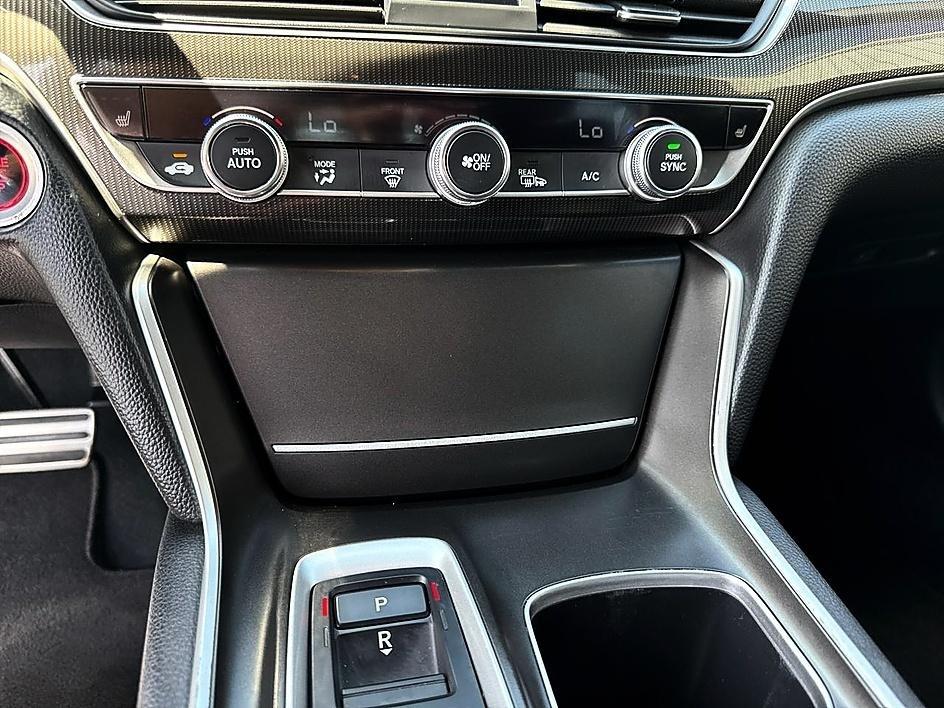 Honda Accord Sedan Sport 2.0T Auto 2021
