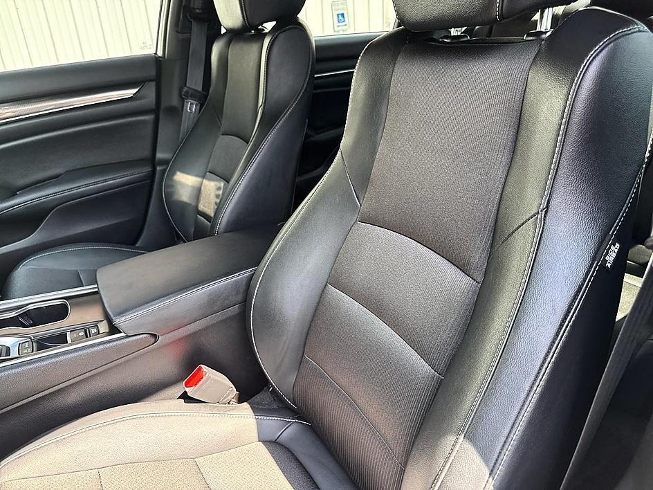 Honda Accord Sedan Sport 2.0T Auto 2021