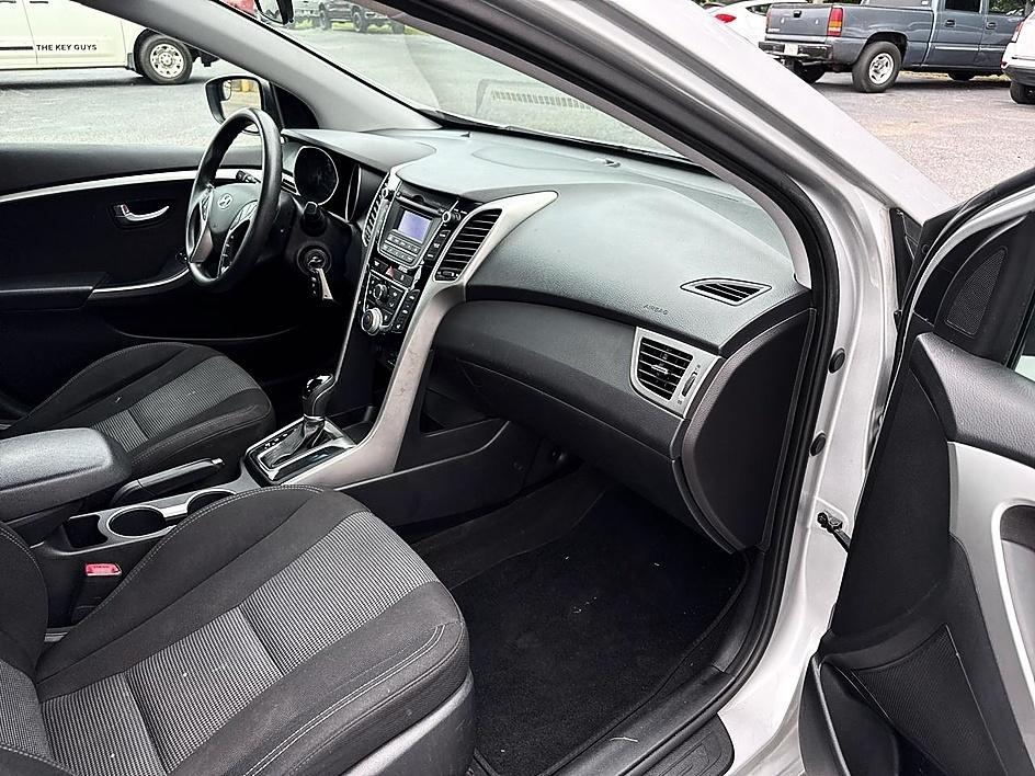 Hyundai Elantra GT 5dr HB Auto 2014